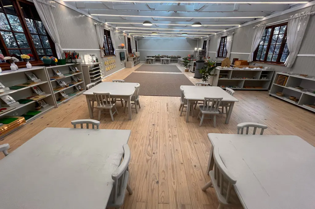 A prepared Montessori classroom at The School of Modern Montessori, Linbro Park